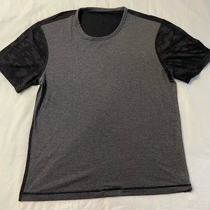 Lululemon T Shirt